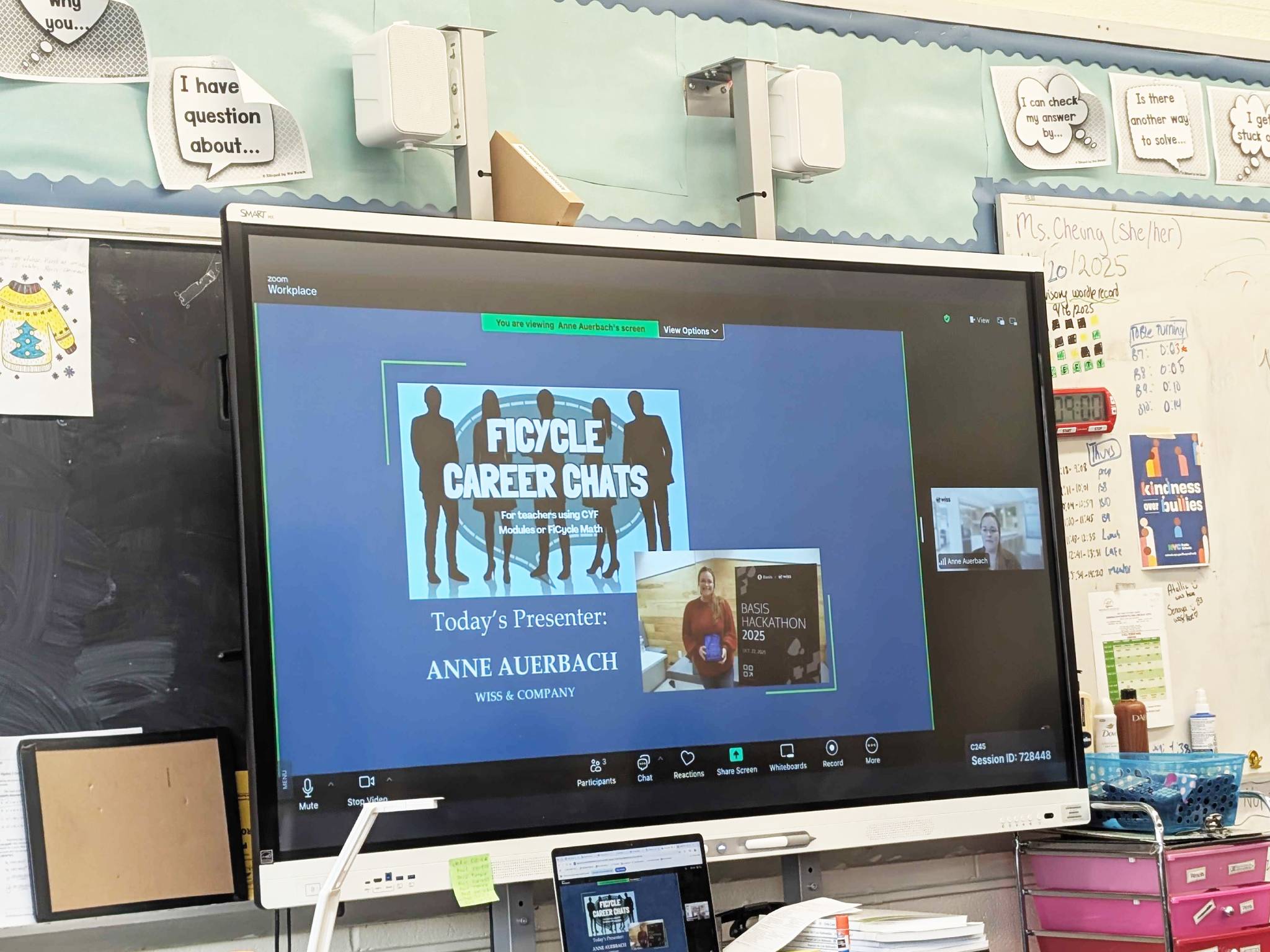 Students engaging with a career professional in a FiCycle Career Chat